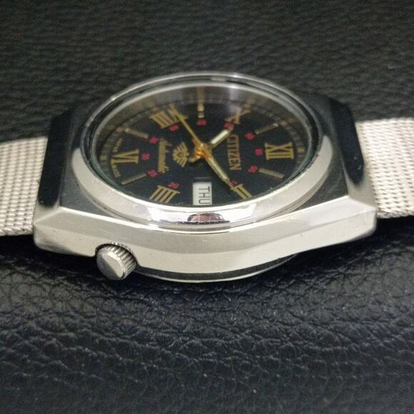 Vintage 1980 Citizen Automatic Mens Silver Watch W/daydate & Gold accents - Picture 5 of 10